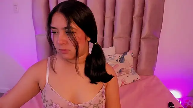 NikyBrookss online show from April 2026 11:36:01 AM