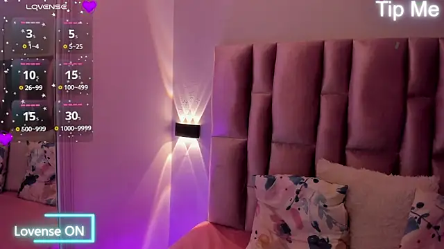 NikyBrookss online show from February 2026 01:33:01 PM