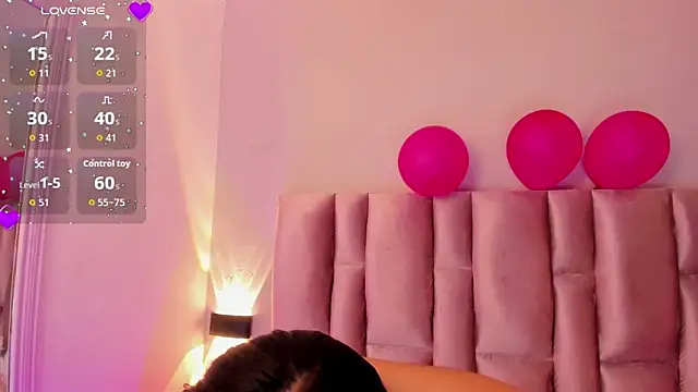 NikyBrookss online show from February 2026 01:08:01 PM