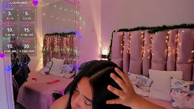 NikyBrookss online show from December 2025 01:35:01 PM