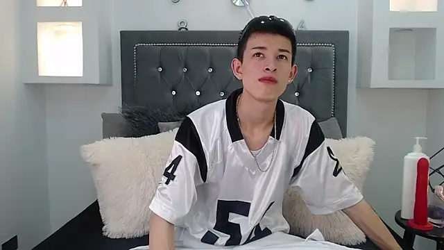 MaikCarver online show from January 2025 04:02:01 AM