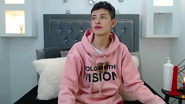 MaikCarver online show from January 2025 04:07:01 AM