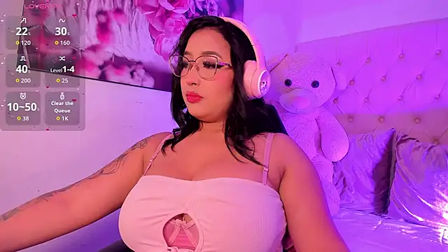 kitty roouse online show from May 2026 05:59:02 AM