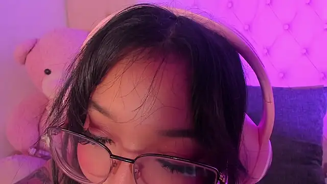 kitty roouse online show from March 2026 04:39:02 AM