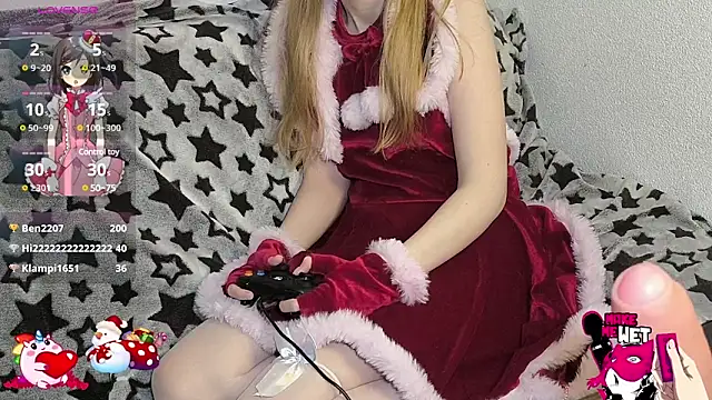 Snapshot of PlayMaid chatting on December 2024 12:30:01 PM PlayMaid online show from December 2024 12:30:01 PM