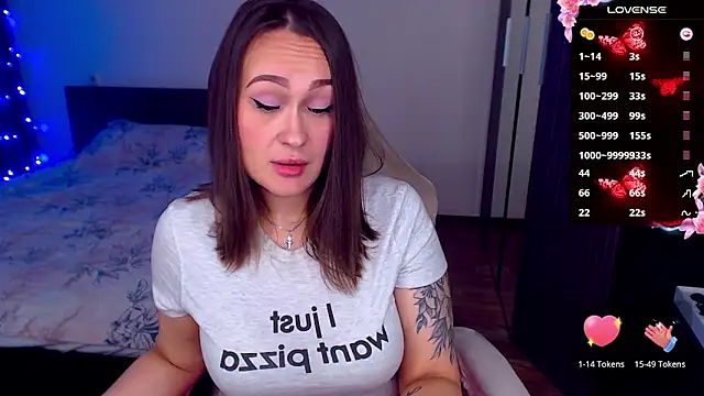 Cutie-Melanie online show from October 2025 09:49:01 PM