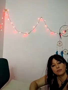 Snapshot of kristal_ktl chatting on May 2026 01:15:02 AM kristal ktl online show from May 2026 01:15:02 AM