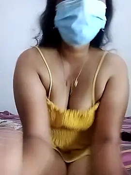 SLZAARA online show from September 2025 08:15:02 PM