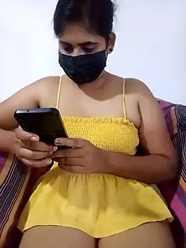 SLZAARA online show from October 2025 03:18:02 AM