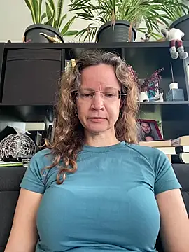 AnnikaRose online show from March 2026 07:03:01 AM