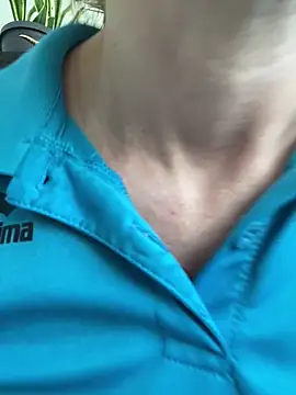 AnnikaRose online show from February 2026 07:30:01 AM