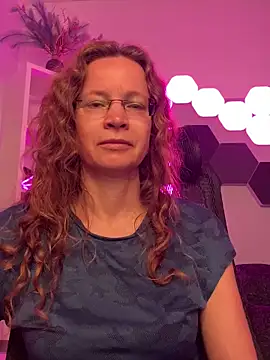 AnnikaRose online show from May 2026 03:55:02 AM