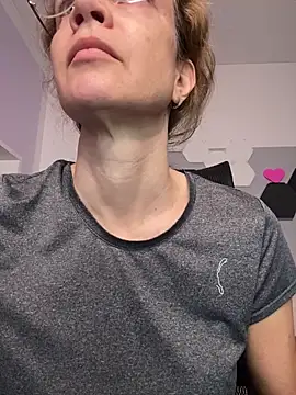 AnnikaRose online show from December 2025 06:40:01 AM