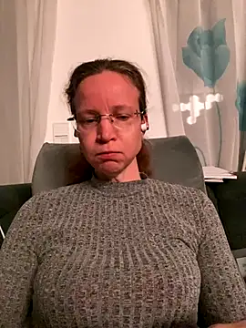 AnnikaRose online show from January 2026 06:41:02 AM