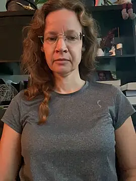 AnnikaRose online show from November 2025 06:51:02 AM