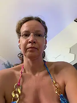 Snapshot of AnnikaRose chatting on July 2026 04:54:02 AM AnnikaRose online show from July 2026 04:54:02 AM