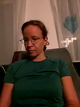 AnnikaRose online show from November 2025 06:46:02 AM