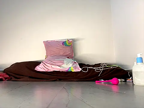 boypussyfist online show from September 2025 06:56:02 AM