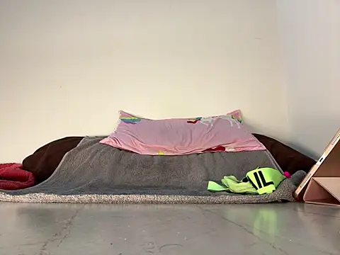 boypussyfist online show from September 2025 06:39:02 PM