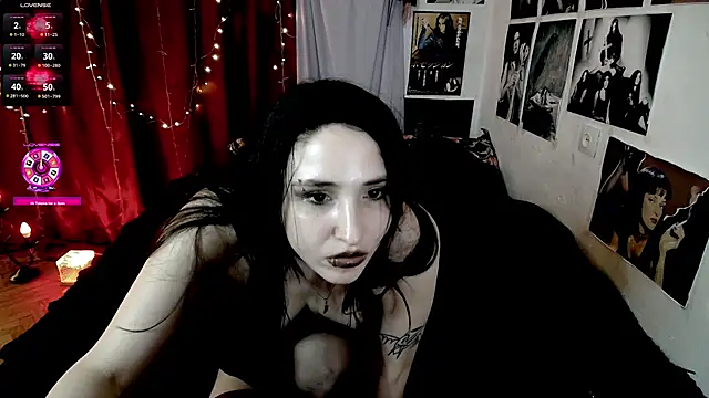 Tricky Vicky666 online show from April 2026 12:01:02 AM