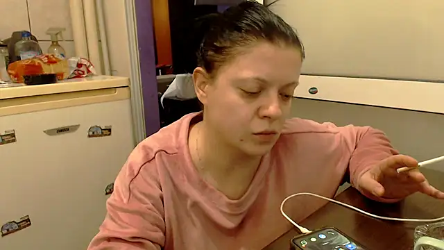 Snapshot of AdriannaLily chatting on January 2025 09:09:02 PM AdriannaLily online show from January 2025 09:09:02 PM