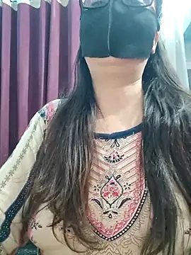 Aishwaryaa 69 online show from May 2026 02:33:02 AM