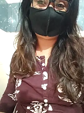 Aishwaryaa 69 online show from February 2026 09:37:01 AM