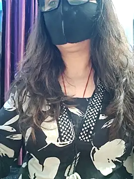 Aishwaryaa 69 online show from February 2026 10:15:02 AM