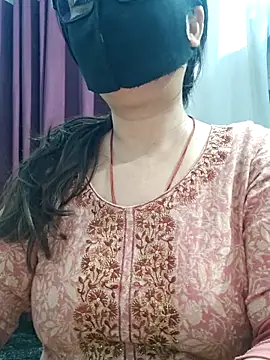 Aishwaryaa 69 online show from May 2026 03:02:02 AM