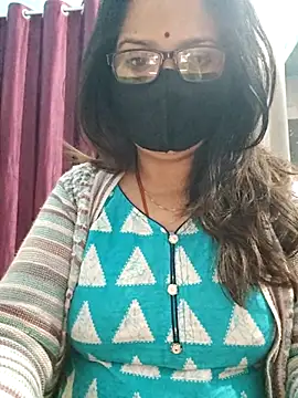 Aishwaryaa 69 online show from January 2026 01:53:02 AM