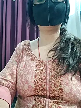 Aishwaryaa 69 online show from May 2026 01:57:16 AM