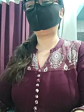 Aishwaryaa 69 online show from May 2026 11:44:01 AM