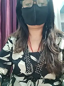 Aishwaryaa 69 online show from March 2026 11:26:01 AM