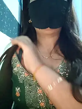 Aishwaryaa 69 online show from March 2025 03:57:02 AM