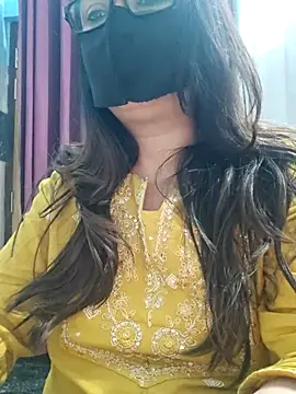 Aishwaryaa 69 online show from April 2026 02:40:01 AM