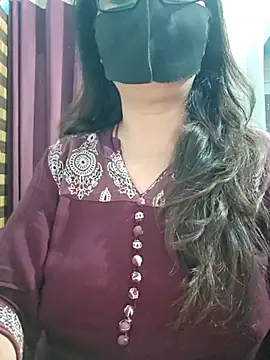 Aishwaryaa 69 online show from May 2026 02:21:02 AM