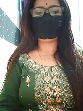 Aishwaryaa 69 online show from March 2025 01:34:01 PM