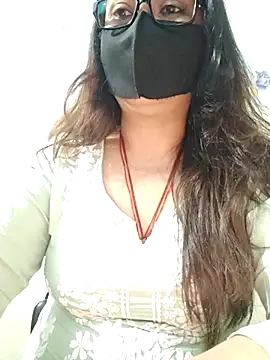 Aishwaryaa 69 online show from March 2026 11:25:01 AM