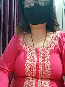 Aishwaryaa 69 online show from February 2026 03:52:01 AM