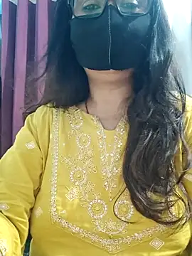 Snapshot of Aishwaryaa_69 chatting on July 2026 02:18:01 AM Aishwaryaa 69 online show from July 2026 02:18:01 AM