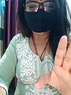 Aishwaryaa 69 online show from February 2026 07:30:01 AM