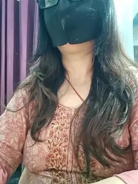 Aishwaryaa 69 online show from April 2026 03:35:01 AM