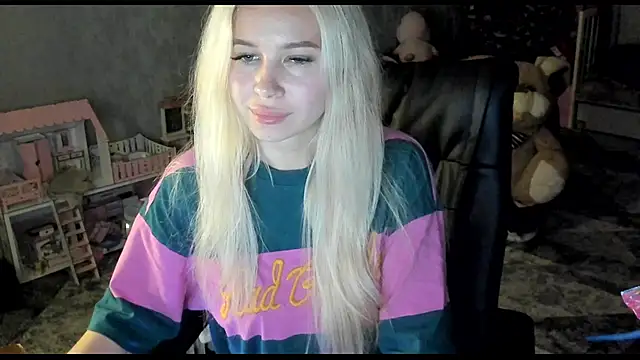  NigoNika online show from April 2026 09:27:01 PM