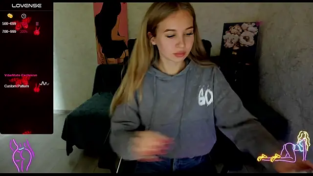  NigoNika online show from March 2025 11:22:02 AM