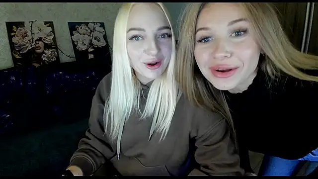 NigoNika online show from October 2025 09:02:02 PM