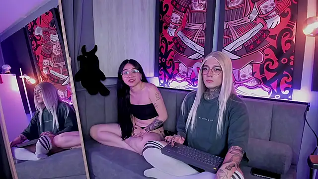 JadeyKhada online show from April 2026 09:07:02 PM