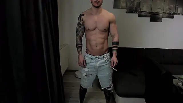 Richarddarell1 online show from March 2026 06:46:01 AM