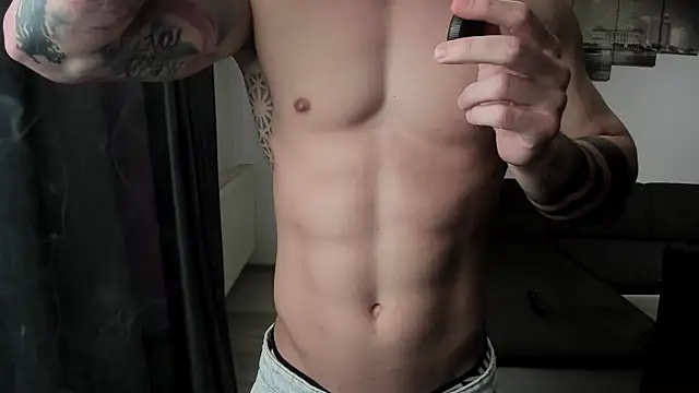 Richarddarell1 online show from March 2026 06:43:02 AM