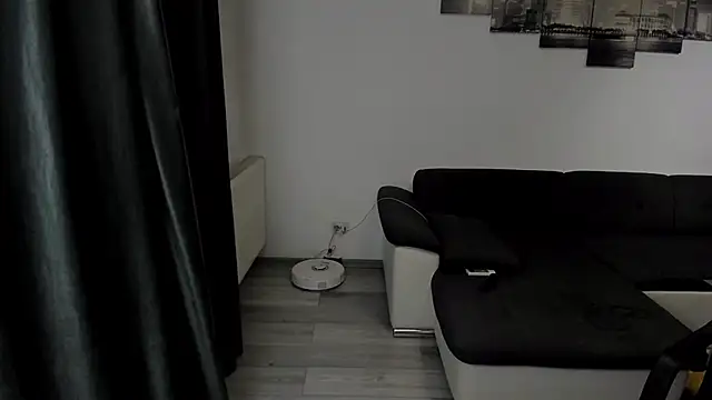 Richarddarell1 online show from October 2025 04:46:01 AM