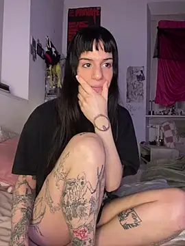 giuli zerozero online show from February 2026 10:43:01 PM